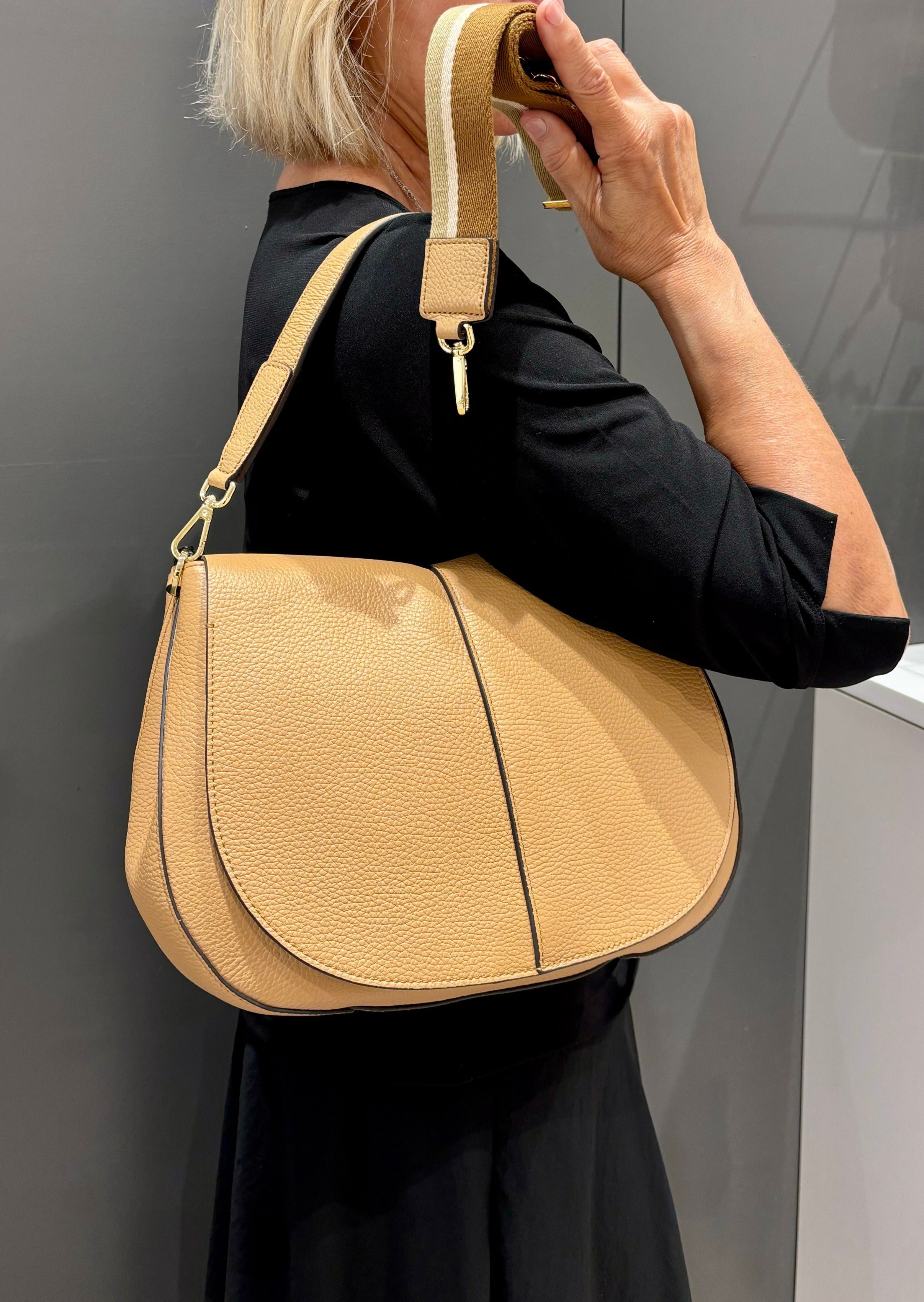 Borsa grande "Helena round" GIANNI CHIARINI