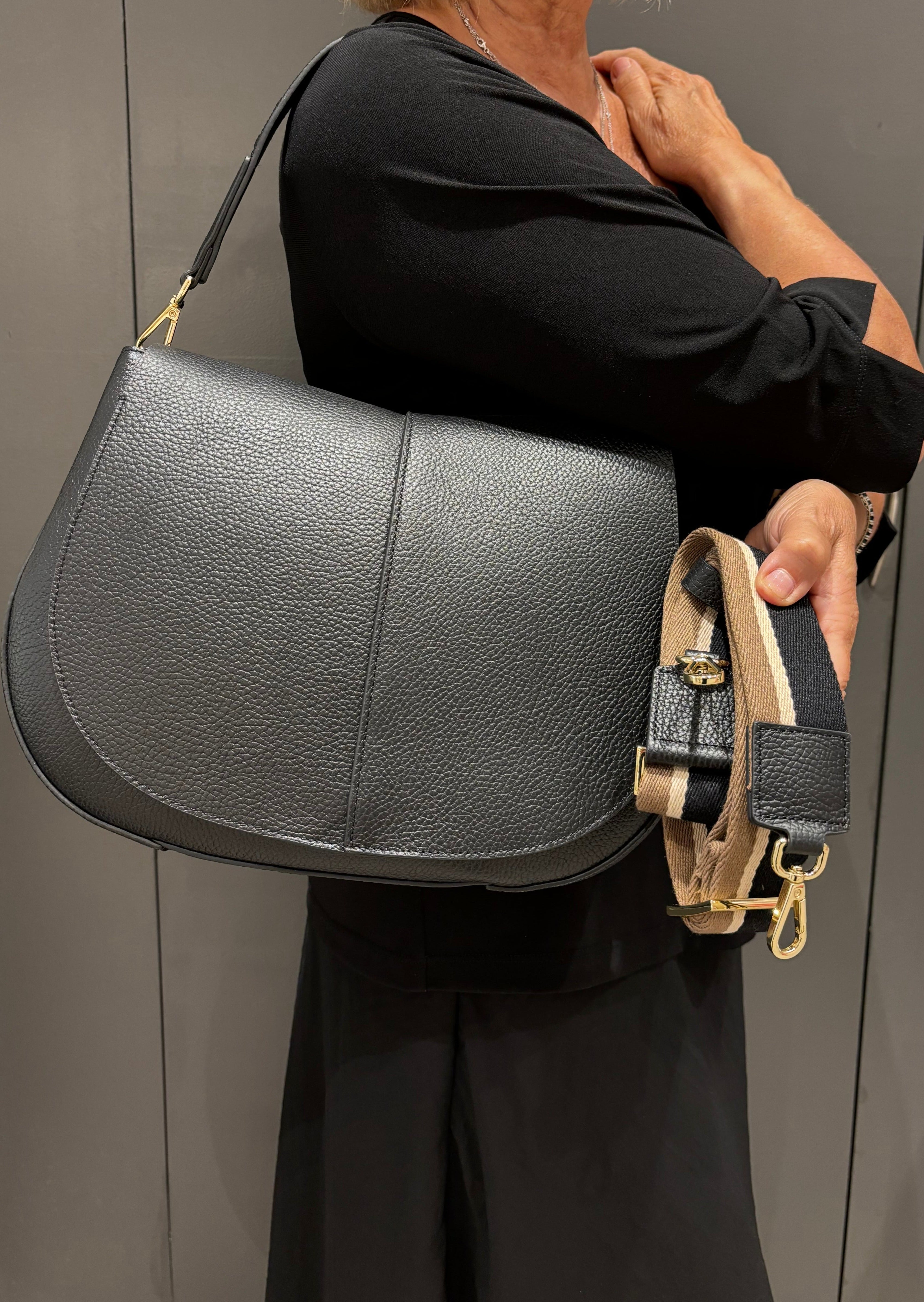 Borsa grande "Helena round" GIANNI CHIARINI