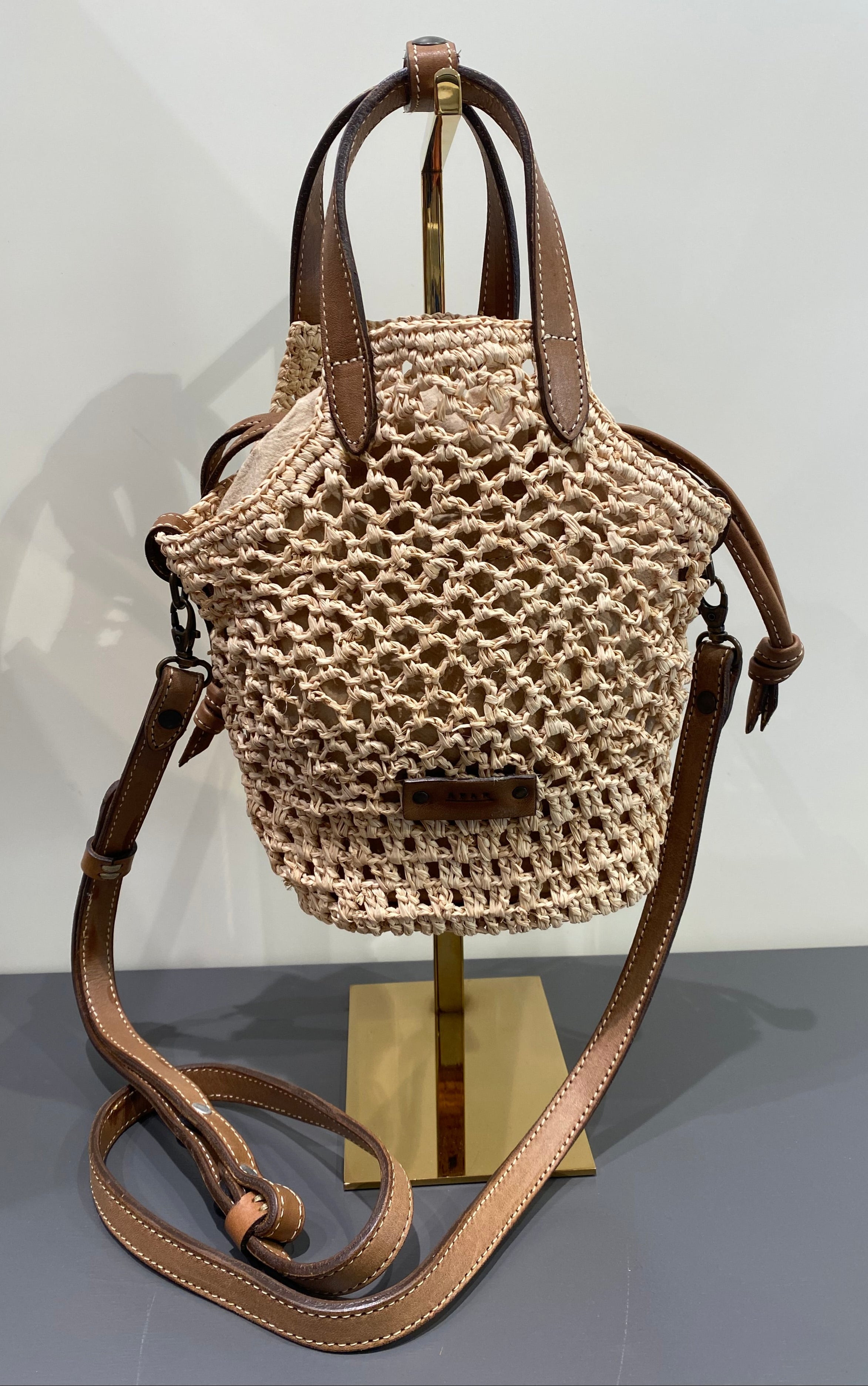 Borsa piccola a mano in rafia AFAR