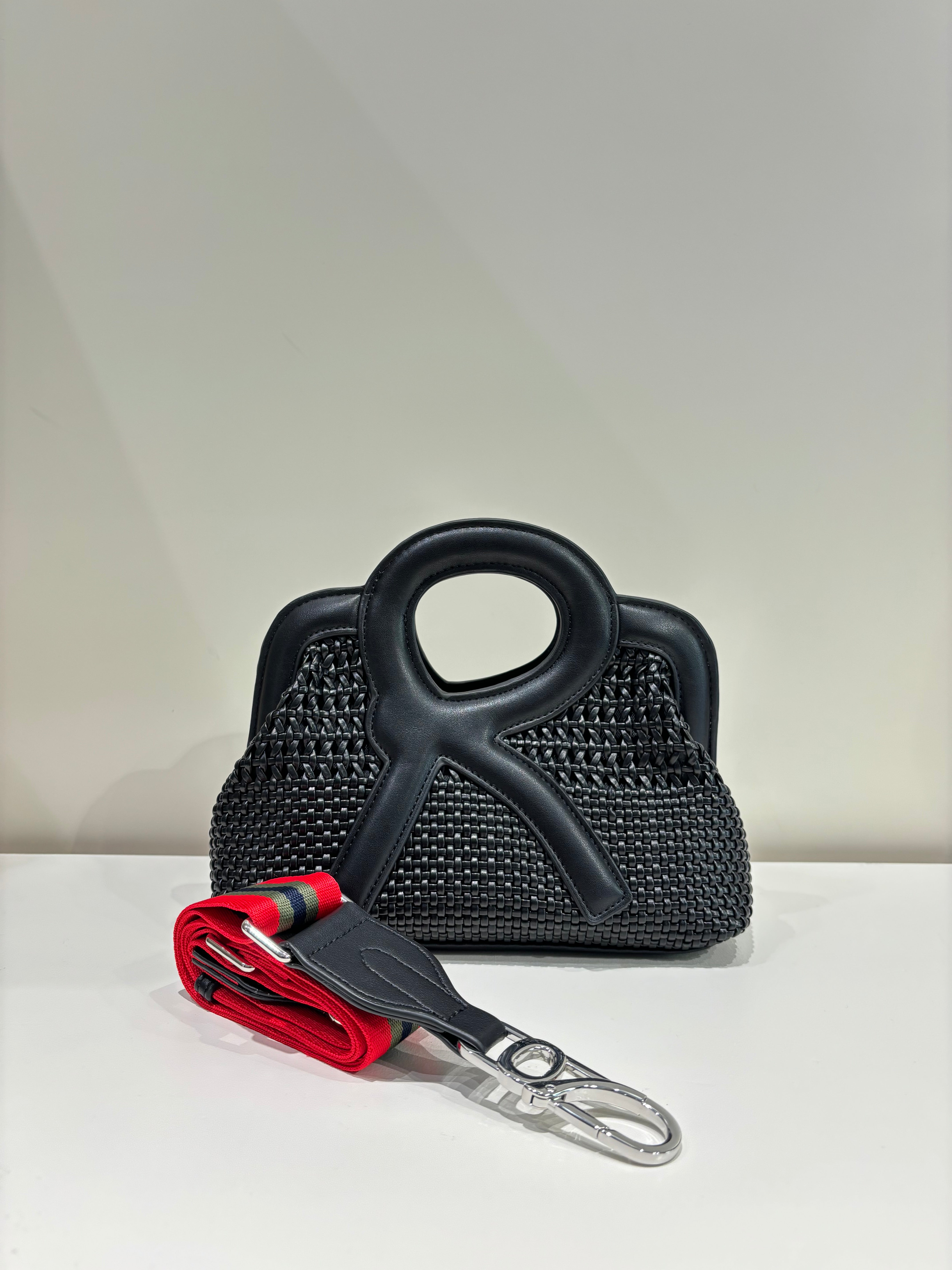 Borsa piccola "R " crochet ROBERTA DI CAMERINO