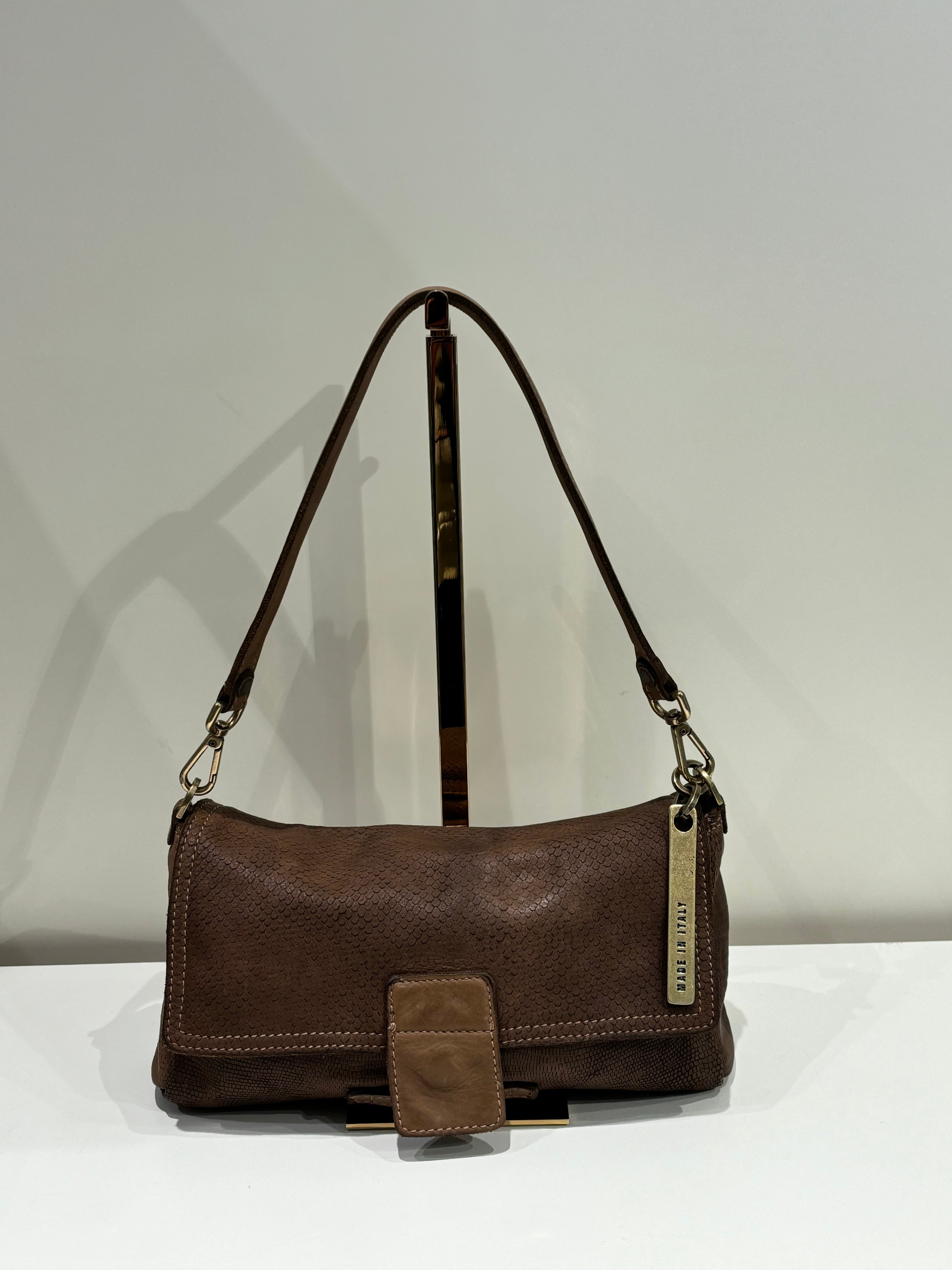 Borsa piccola con patta CATERINA LUCCHI