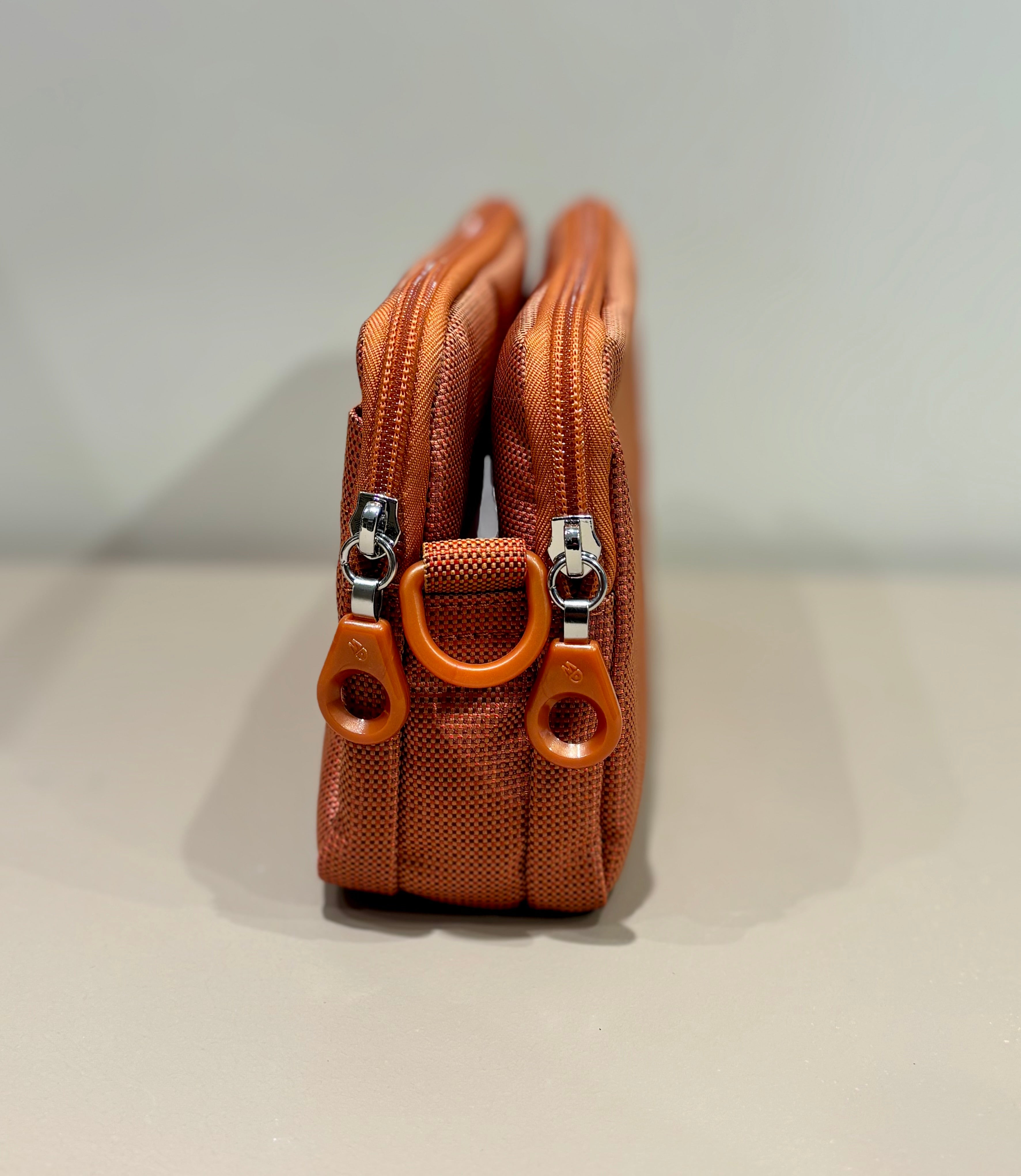Borsa piccola a tracolla MANDARINA DUCK