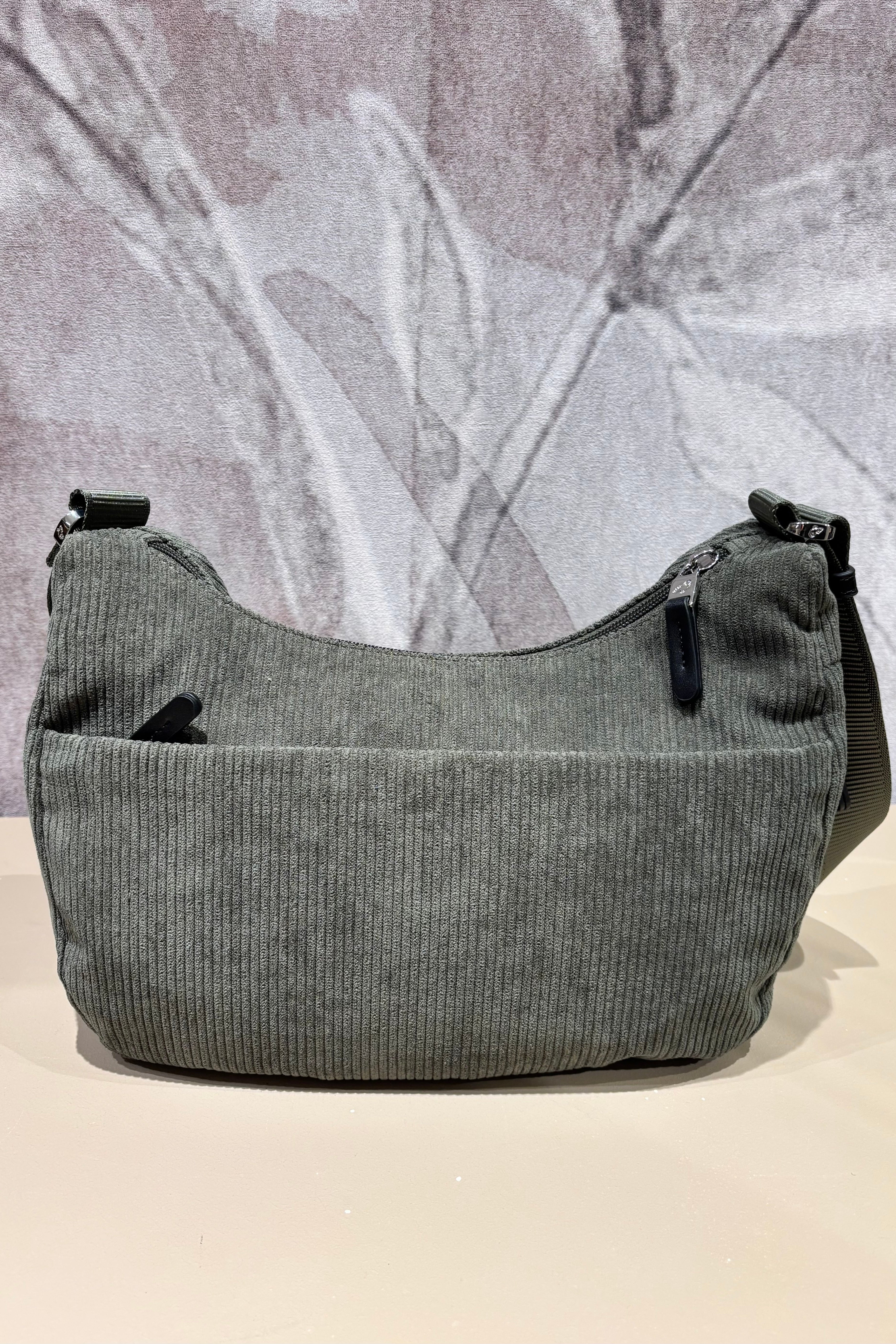 Borsa a tracolla espandibile "Hunter Velvet"  MANDARINA DUCK