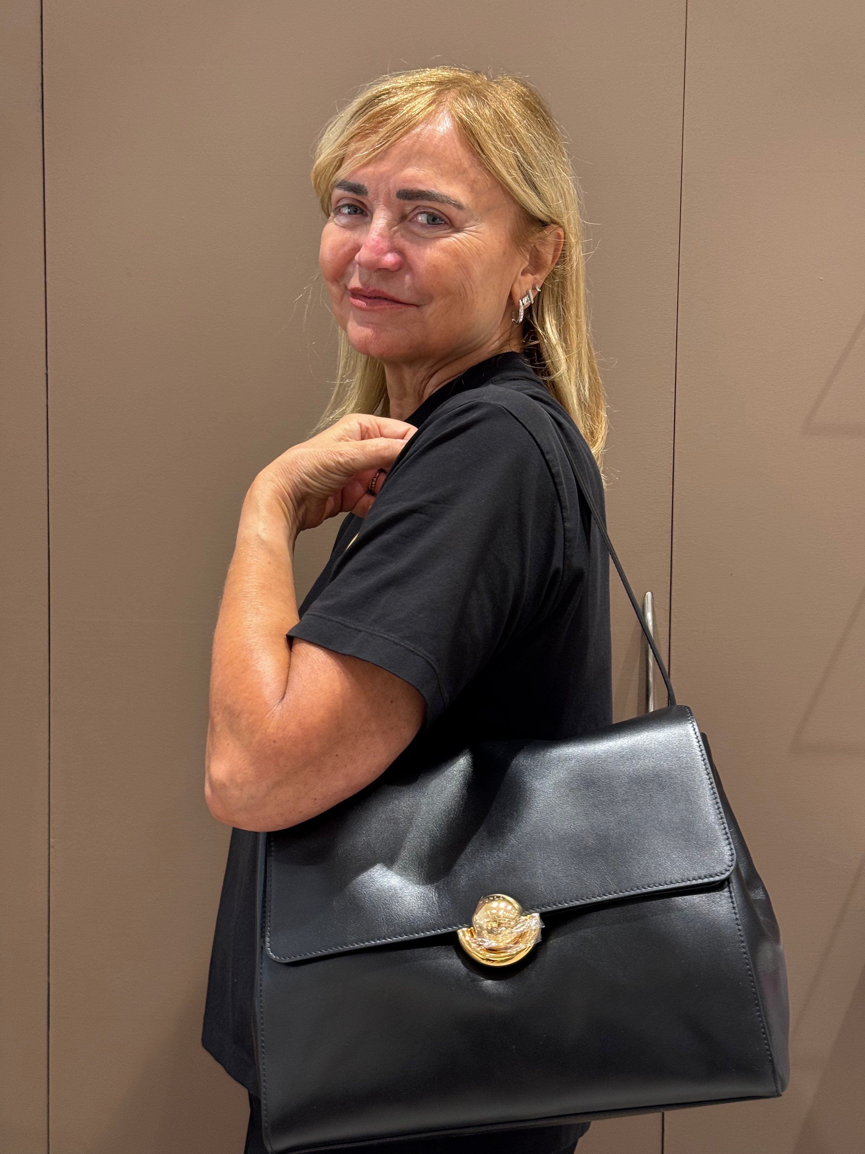 Borsa a spalla con patta "Domus" FURLA