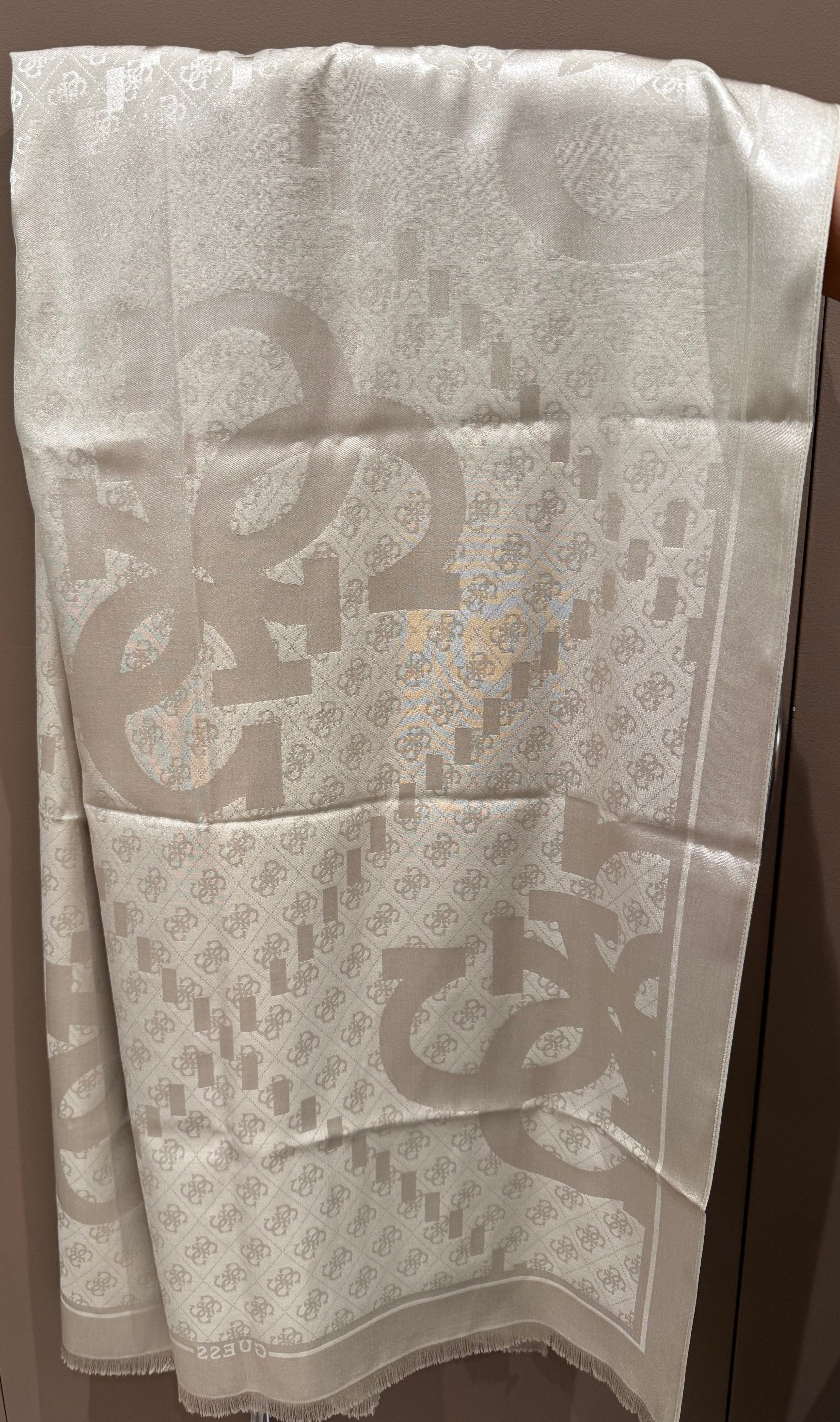Stola logata GUESS