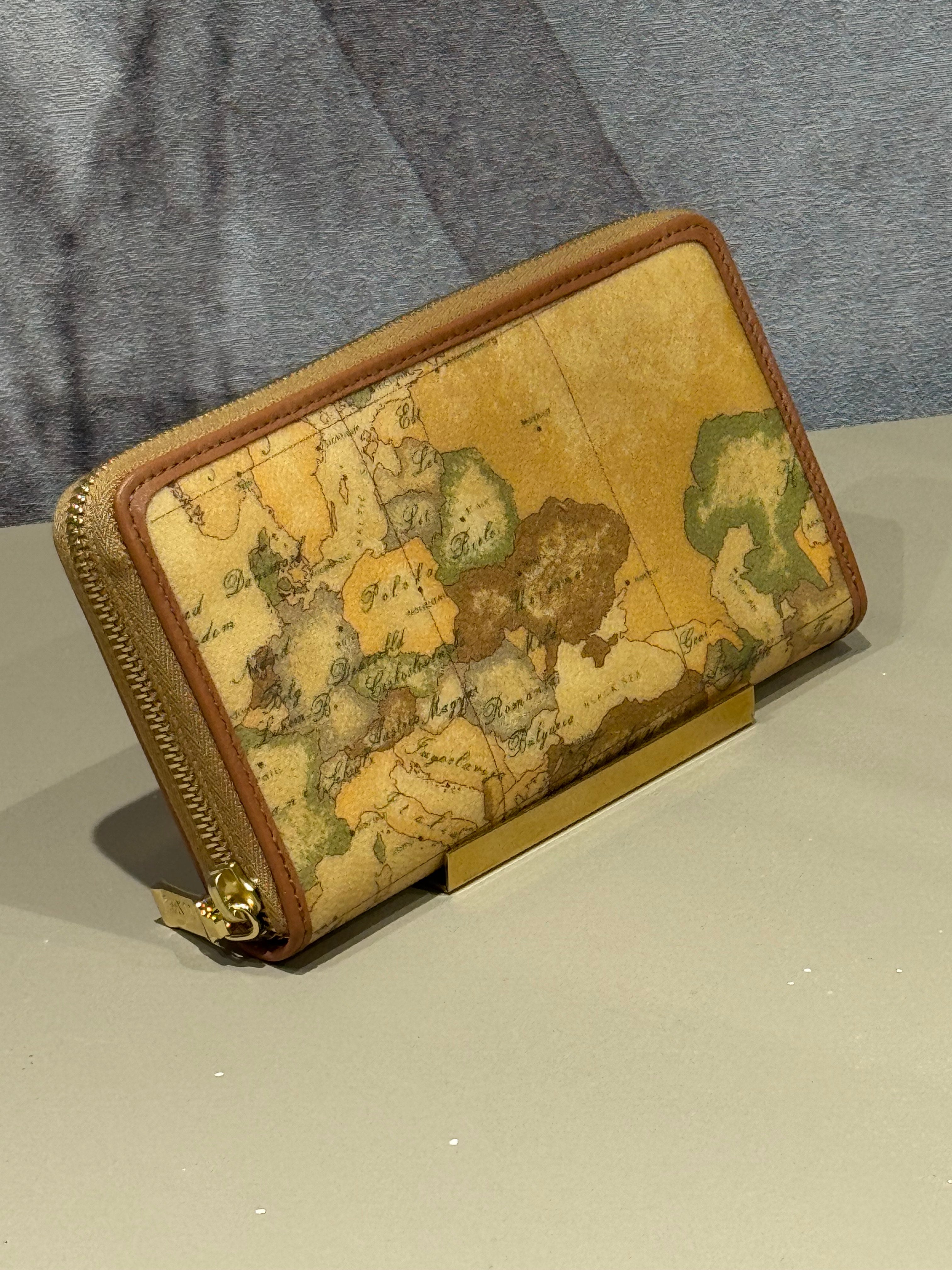 Portafoglio grande zip around GEO CLASSIC ALVIERO MARTINI