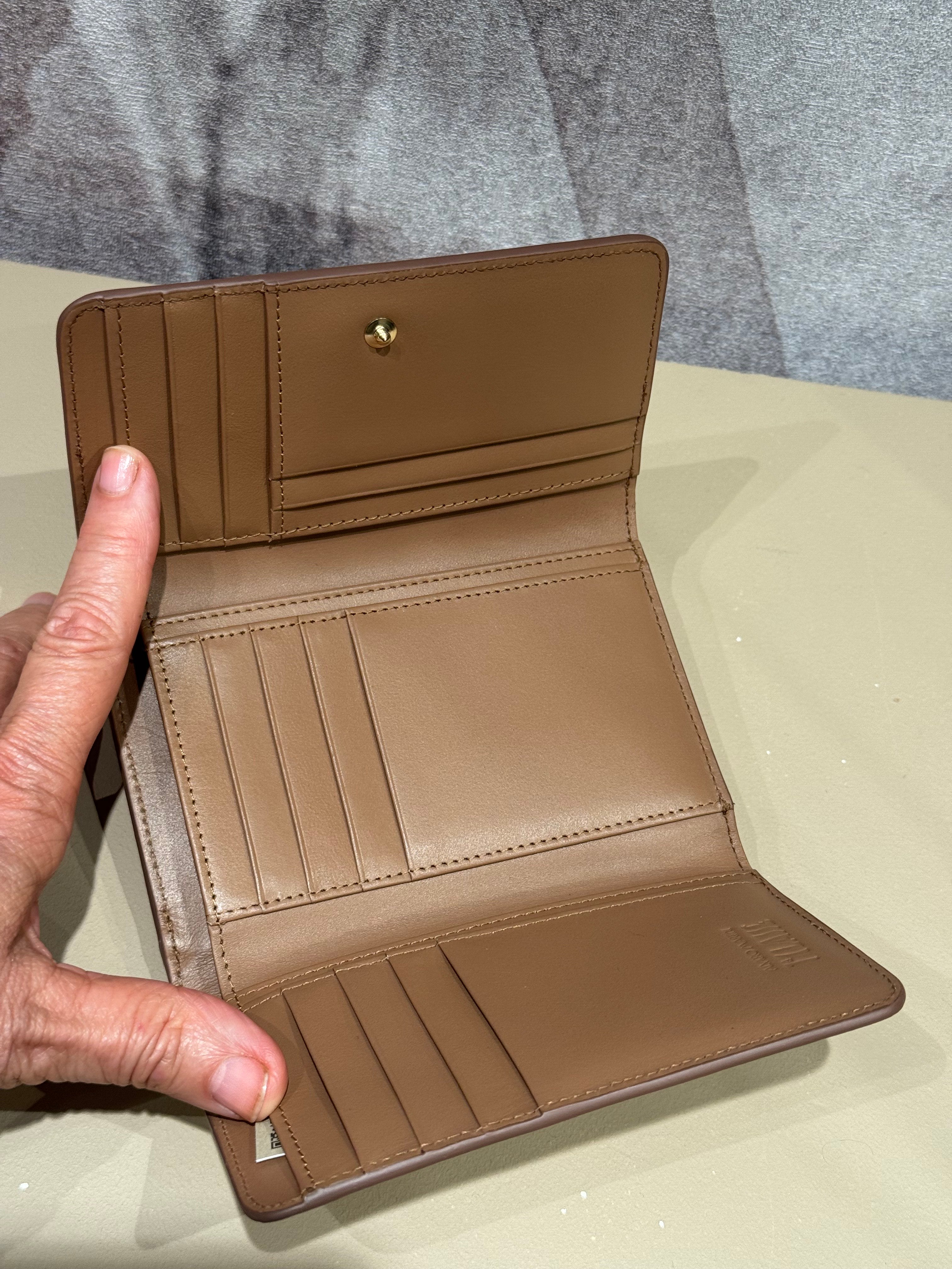 Portafoglio medio con fascia in pelle Geo classic ALVIERO MARTINI