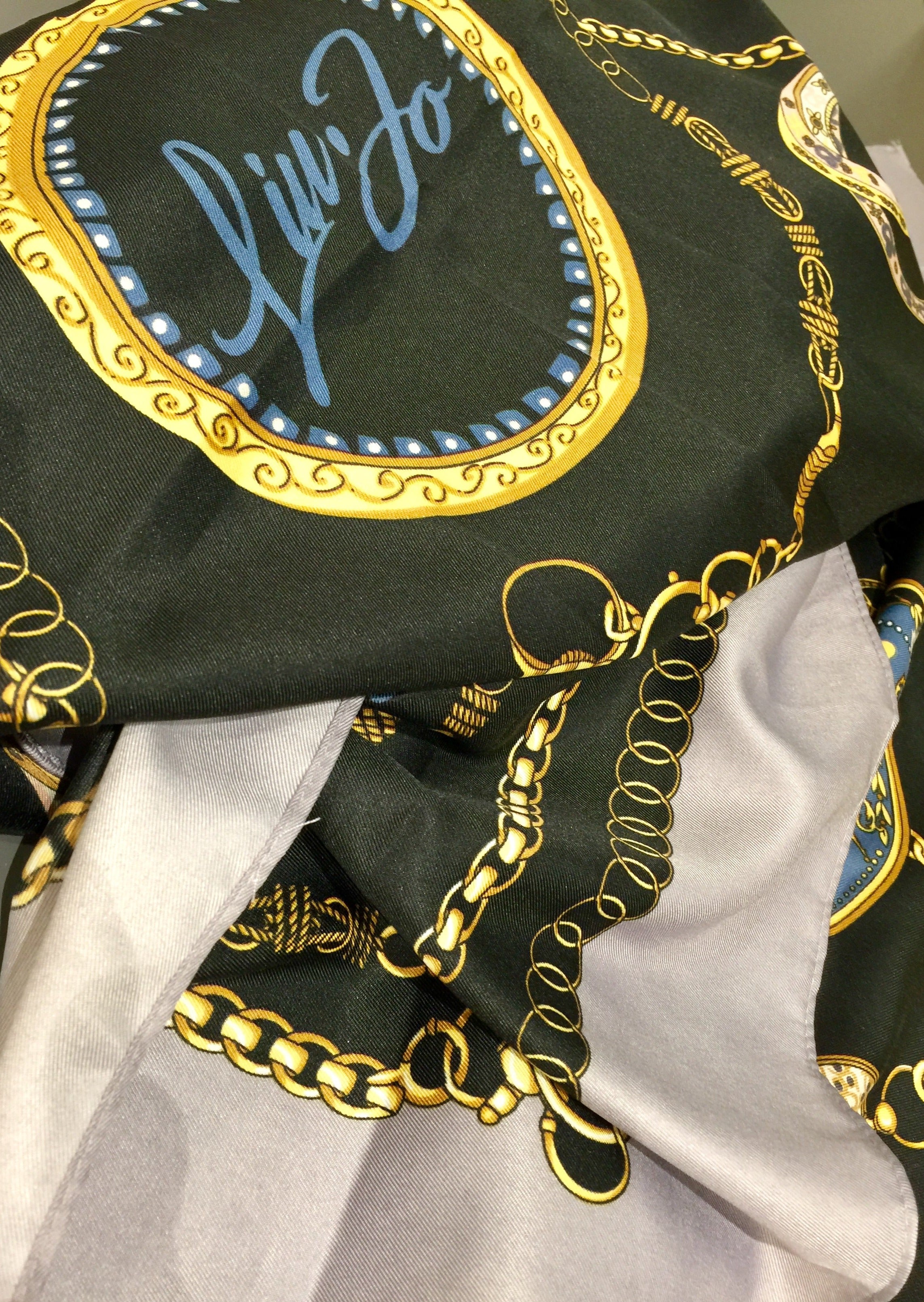 Foulard zodiaco LIU JO